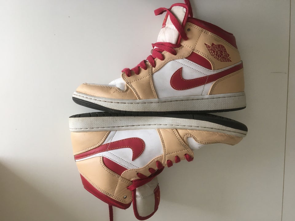 Sneakers, str. 43, nike Jordan 1 Mid