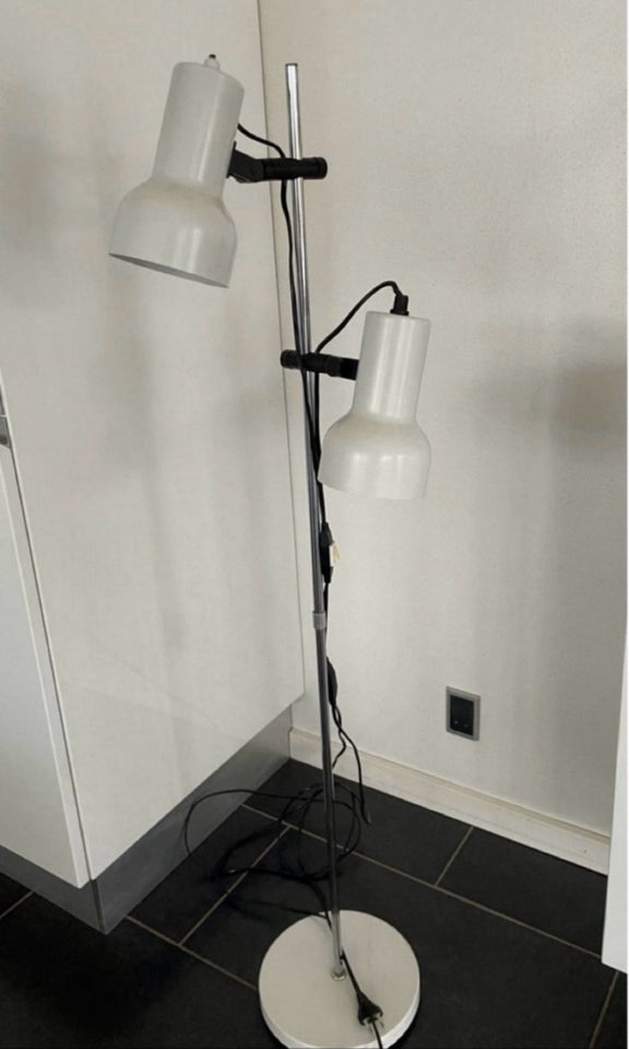 Standerlampe