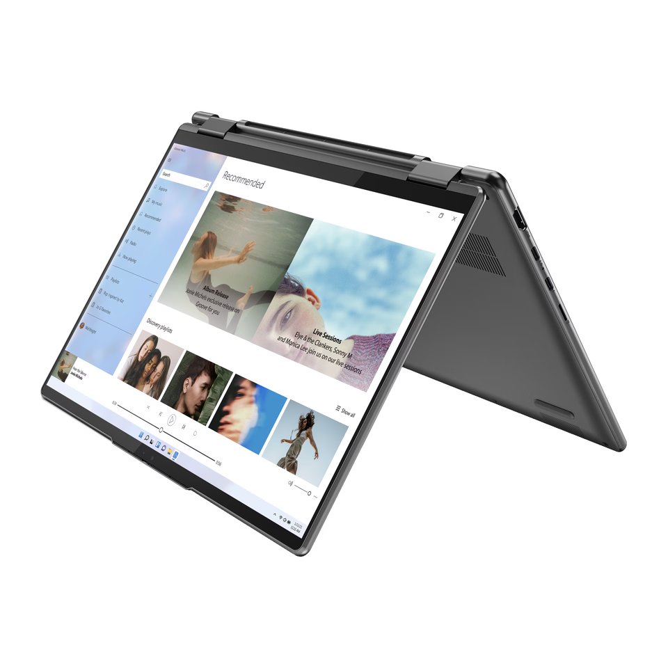 Lenovo Yoga 7 2-i-1  8 GB ram 512 GB