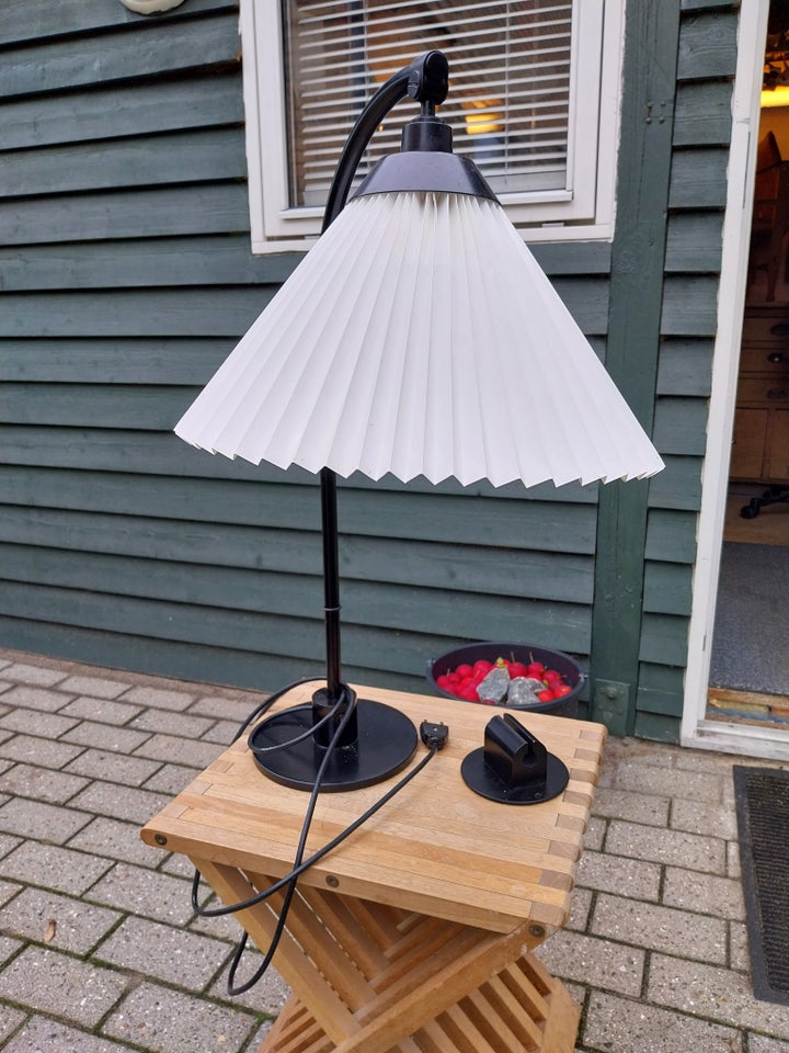 Arkitektlampe, Le Klint