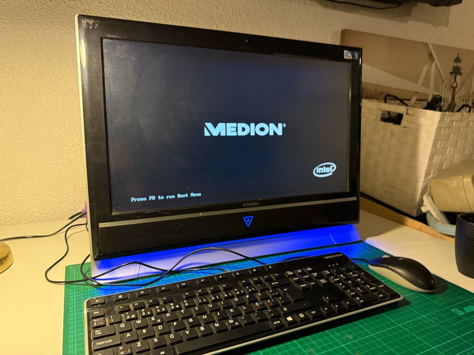 Medion, 2,2 Ghz, 4 GB ram