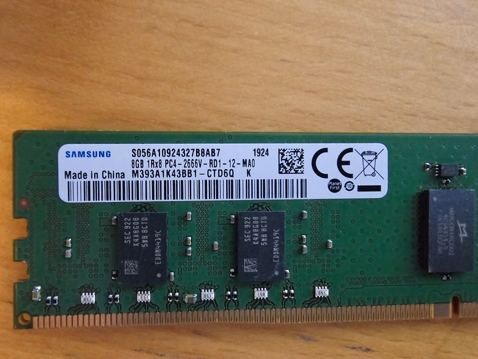 Samsung 8GB DDR4 SDRAM