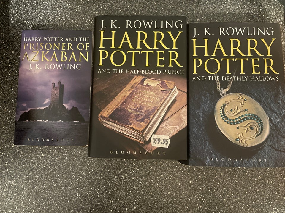 Harry potter , J.k. Rowling, genre: