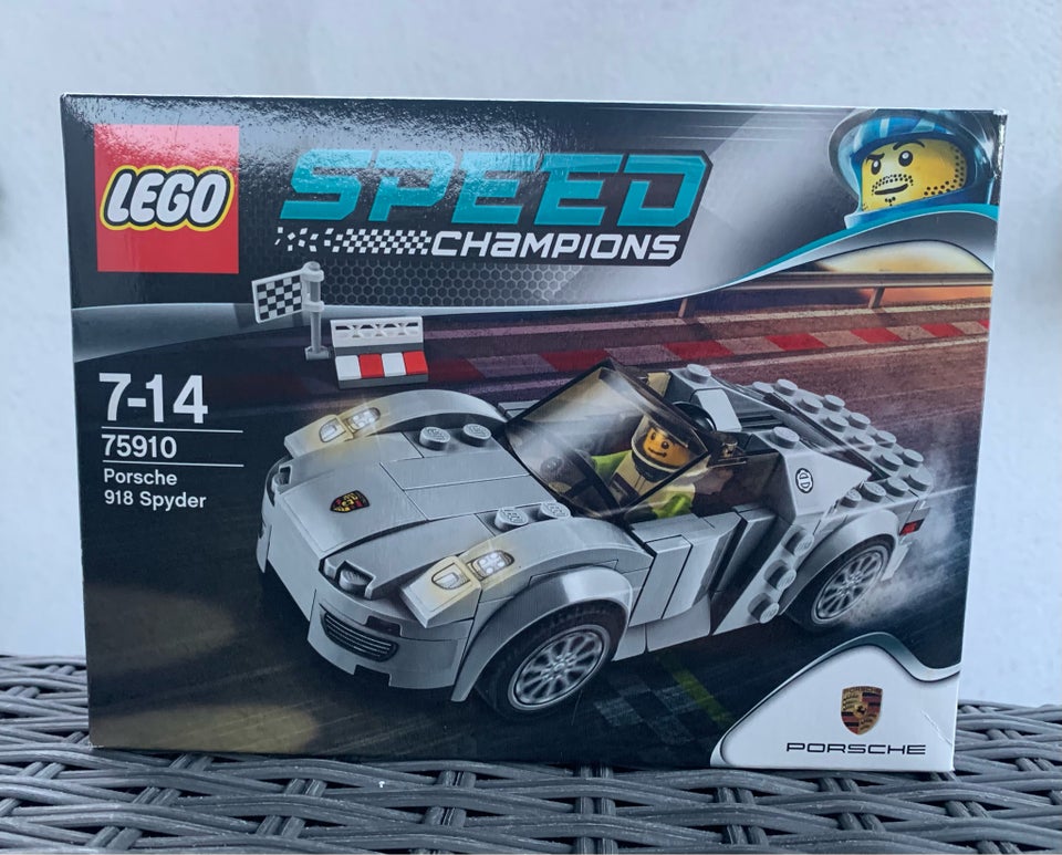 Lego Racers 75910