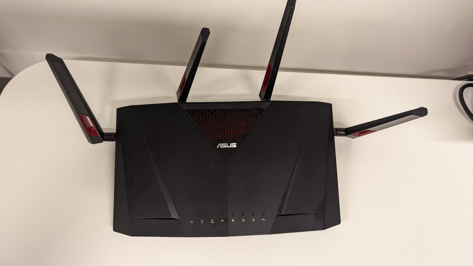 Router Asus God