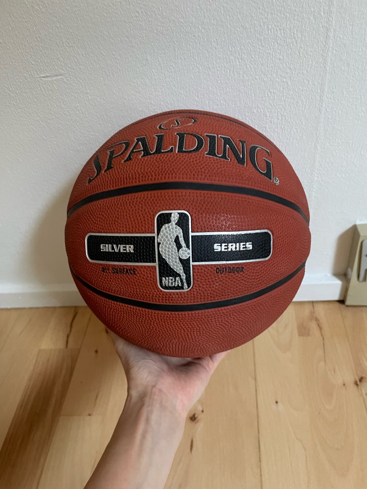 Basketball, Spalding