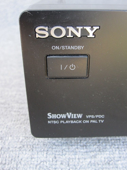 VHS videomaskine, Sony, SLV-SE700