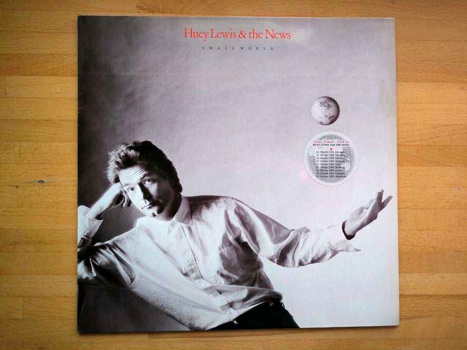 LP, Huey Lewis And The News