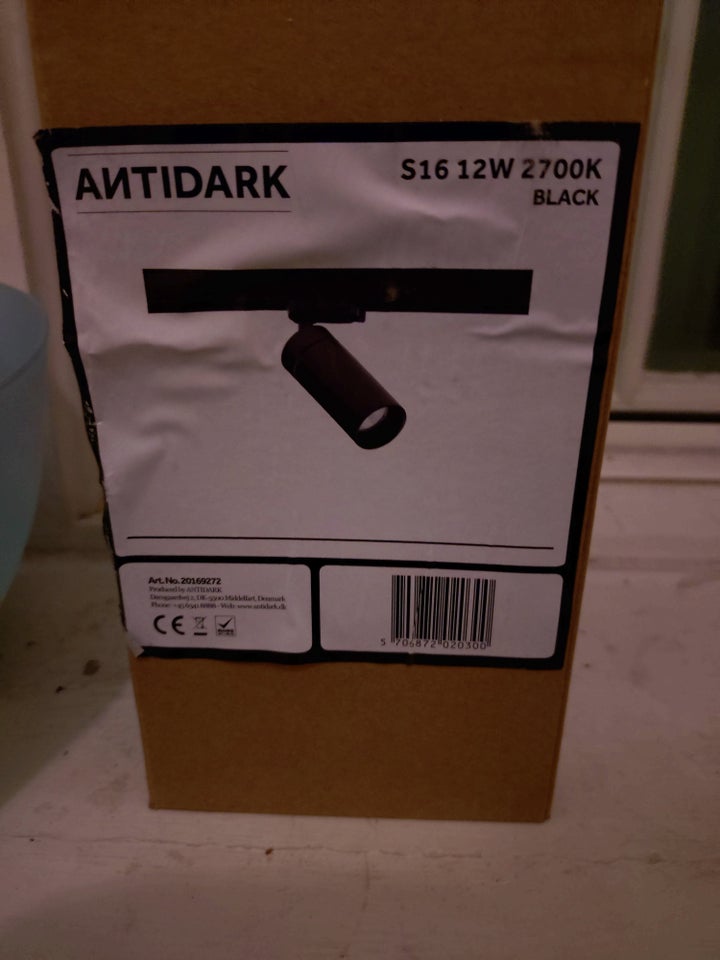 Spot, Antidark