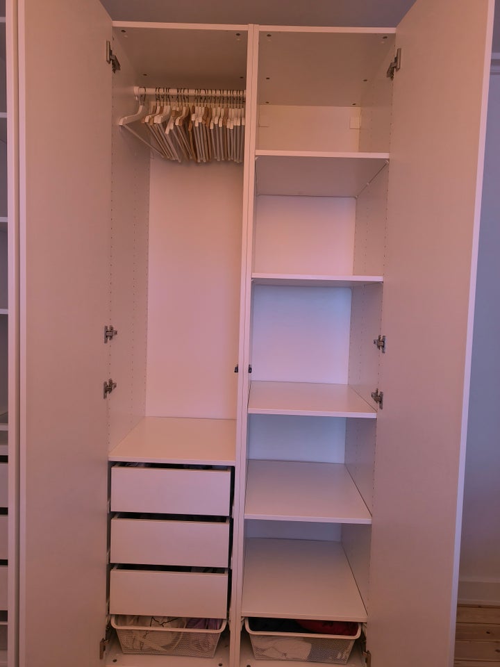 Garderobeskab, Ikea, b: 199 d: 60 h: