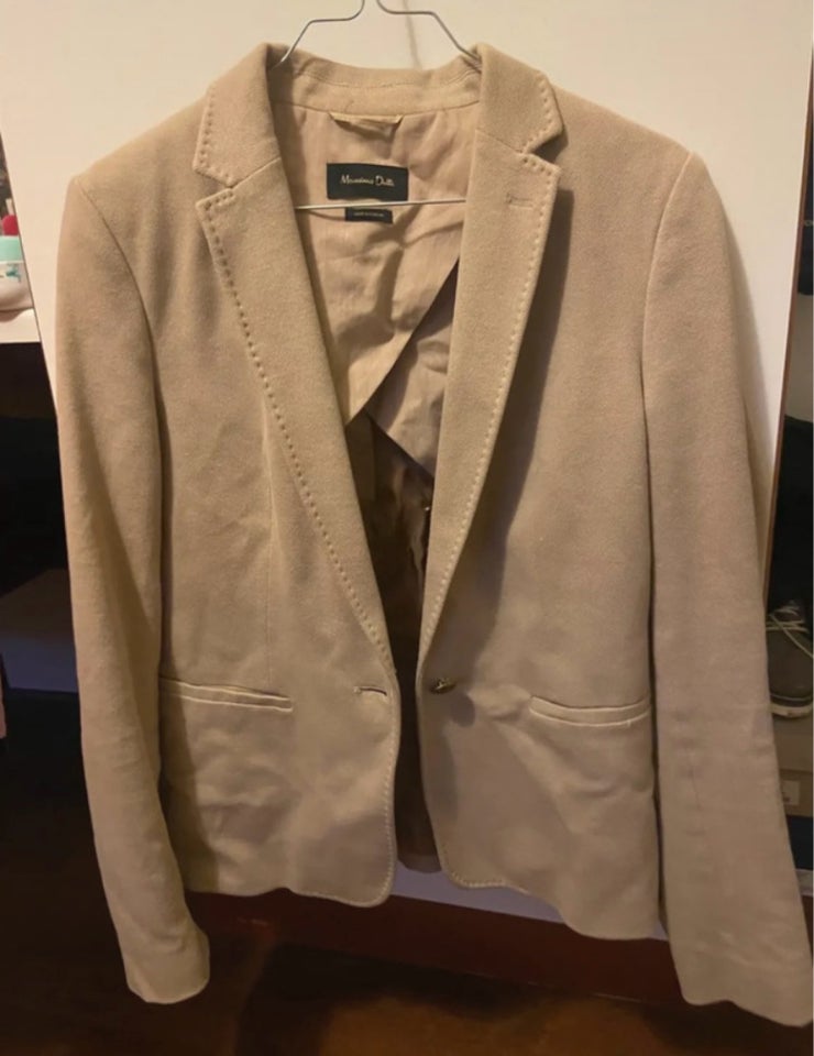 Blazer, str. 42, Massimo Dutti