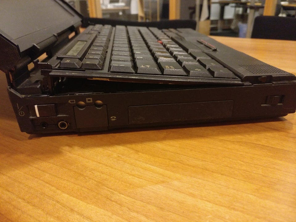 IBM ThinkPad 760XL 0166 GHz