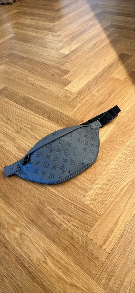 Bæltetaske, Louis Vuitton