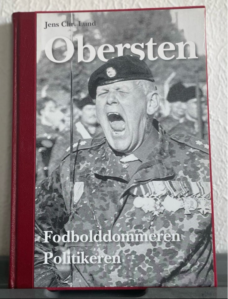 Obersten, fodbolddommeren,