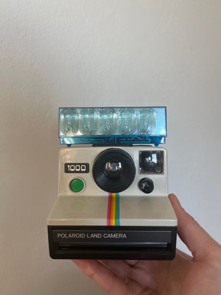 Polaroid, Polaroid Land Camera