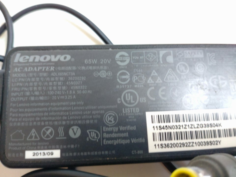 Adapter Lenovo