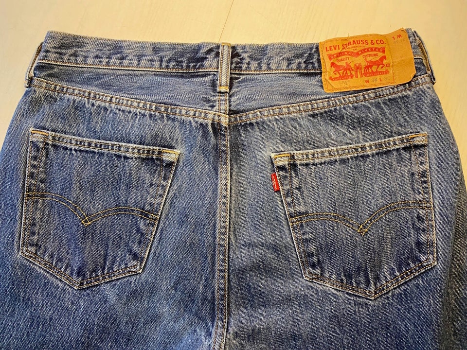 Jeans, Levi Strauss  Co., str. 34