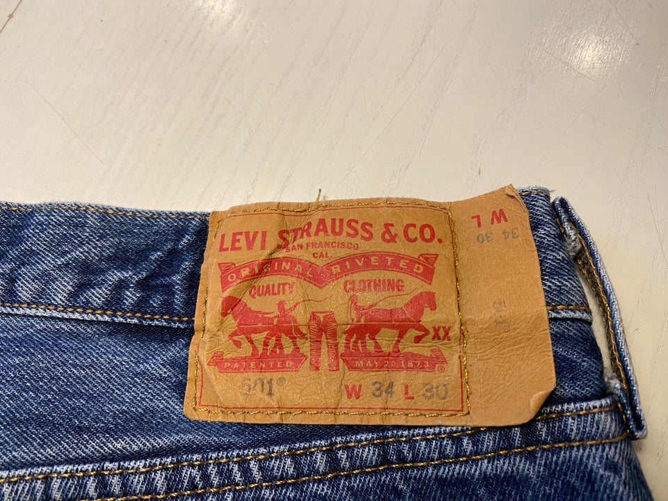 Jeans, Levi Strauss  Co., str. 34