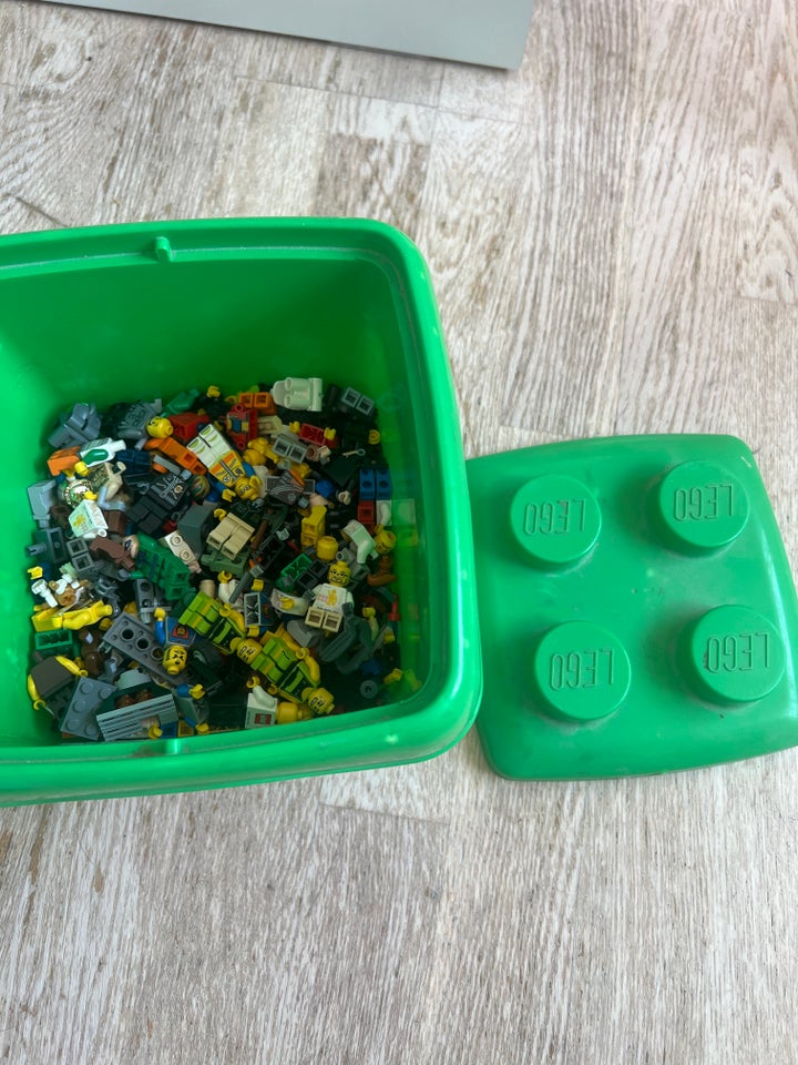 Lego Minifigures