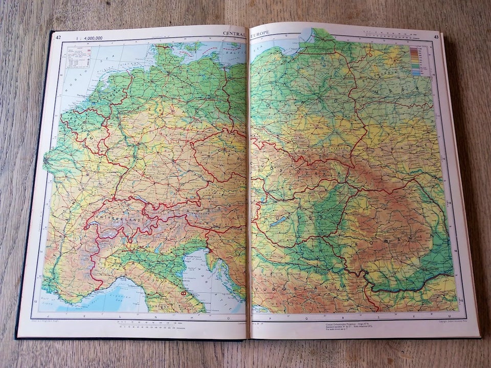 The Oxford Atlas, Verdens Atlas,