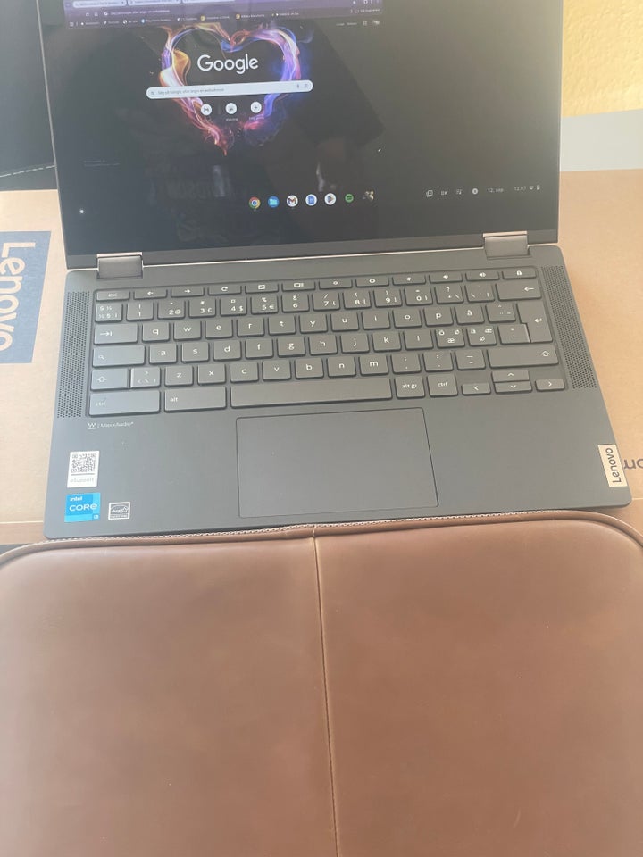 Lenovo Chrombopk, Intel corei3