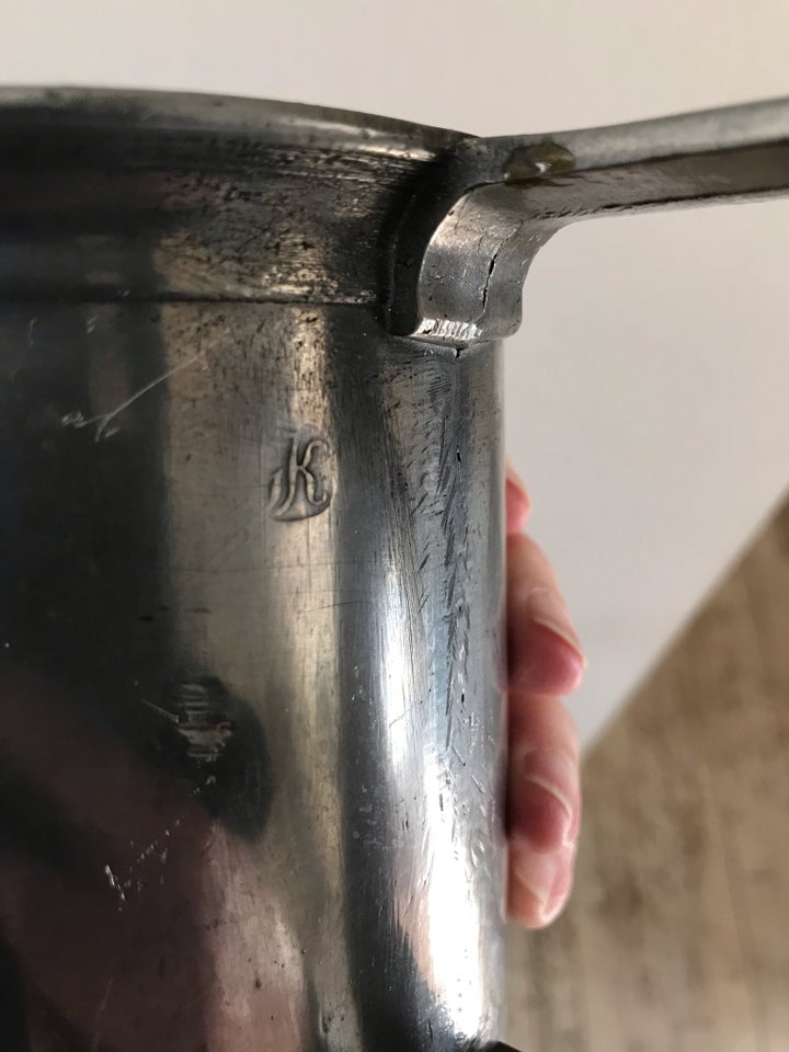 Tin vase