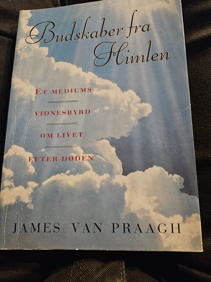 Budskaber fra himlen, James Van