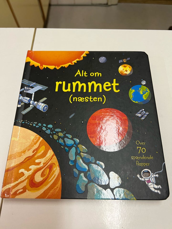 Alt om rummet (Næsten ), Rob Lloyd