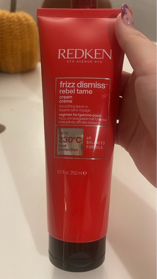 Hårpleje og tilbehør, REDKEN frizz