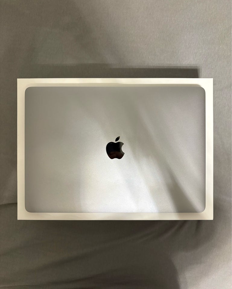 MacBook Pro, 2020, M1 GHz