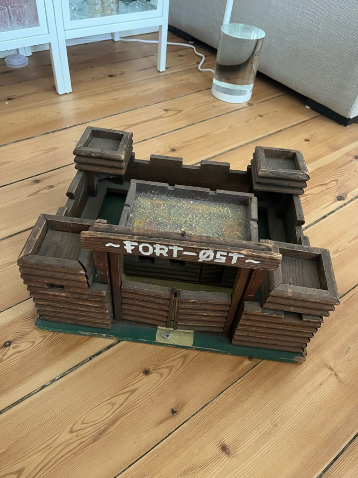 Borg Cowboy fort