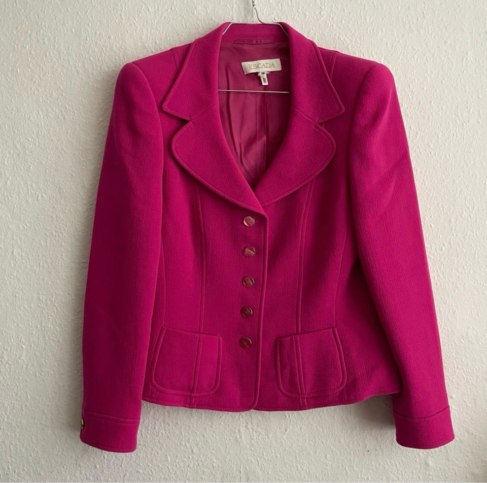 Blazer str 38 Escada