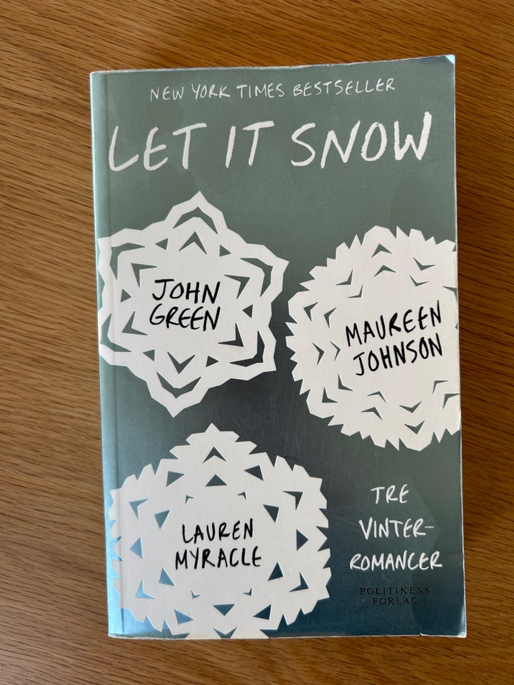 Let it snow, John Green, genre: