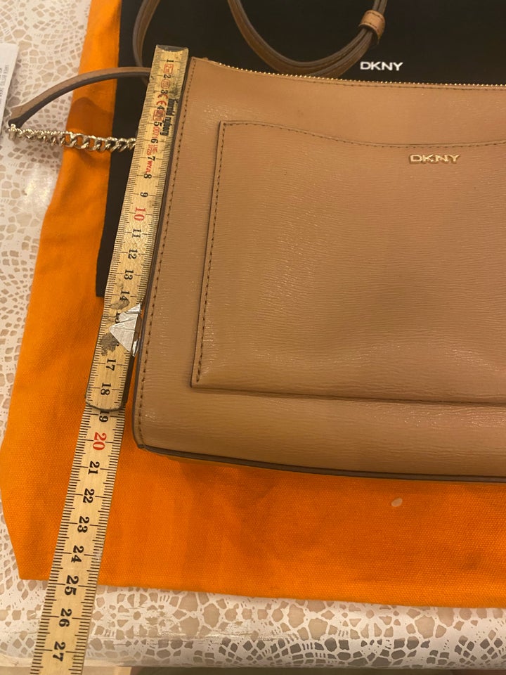 Crossbody DKNY læder