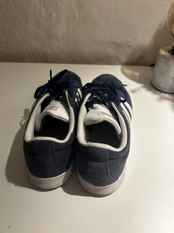 Sneakers str 395 Adidas