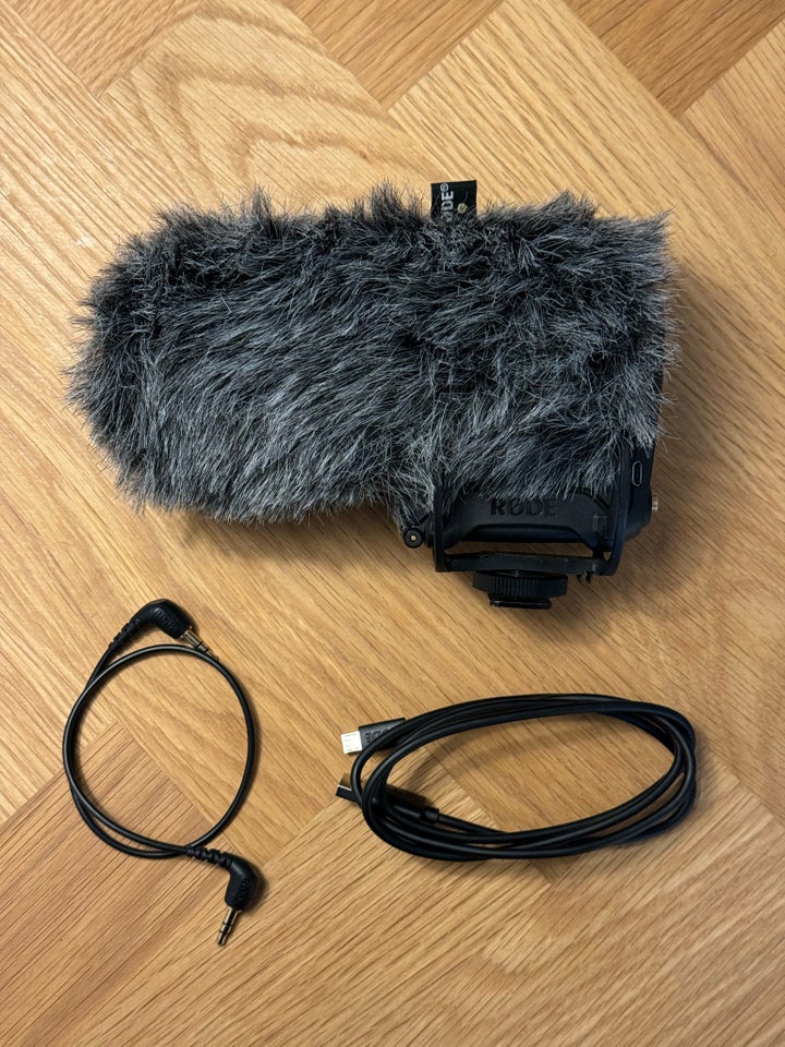 Røde VideoMic Pro +, Røde, Røde