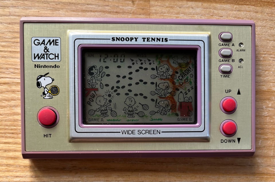 Nintendo Game  Watch, Snoopy