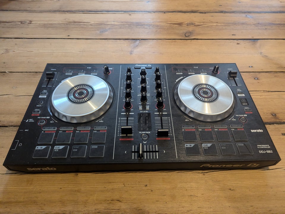 Pioneer Serato DDJ-SB2