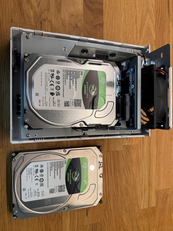 NAS, Synology DS 216j, God