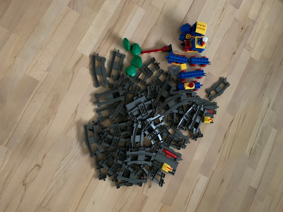 Lego Duplo, Duplo togbane