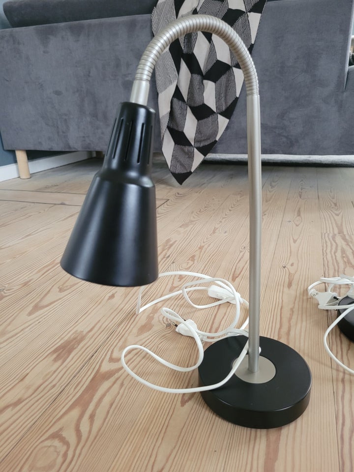 Skrivebordslampe, Ikea