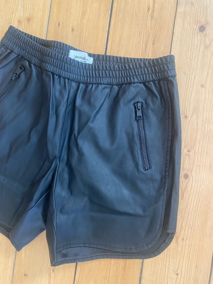 Shorts Vero Moda str 36