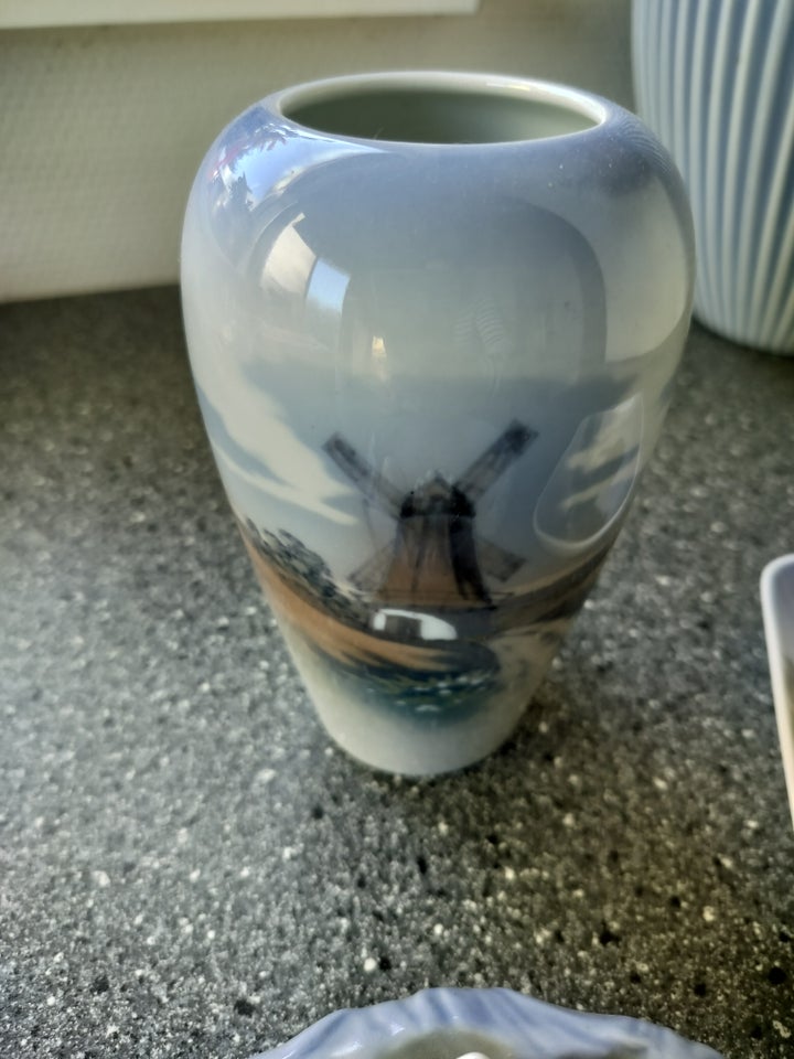 Porcelæn, Fad, skål og vase