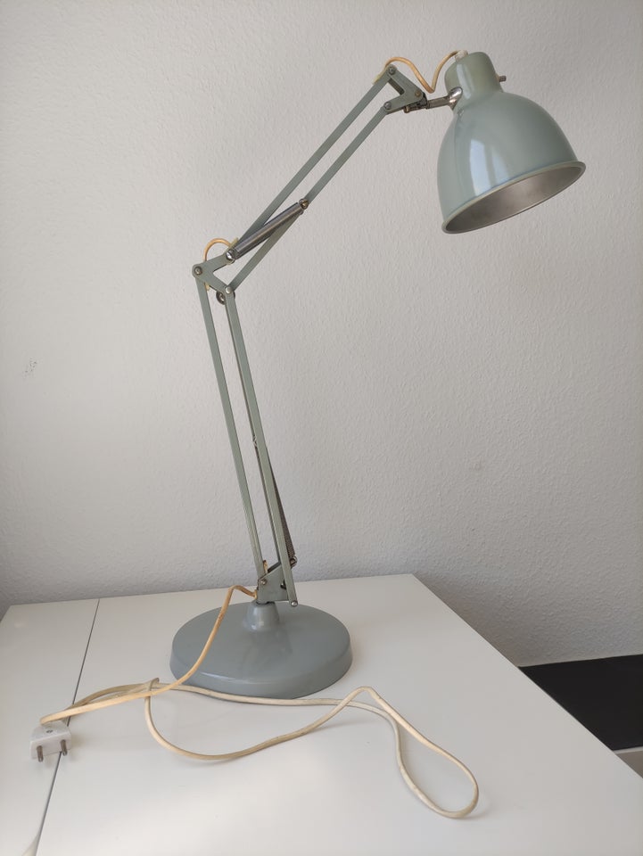 Arkitektlampe Jacob Jacobsen