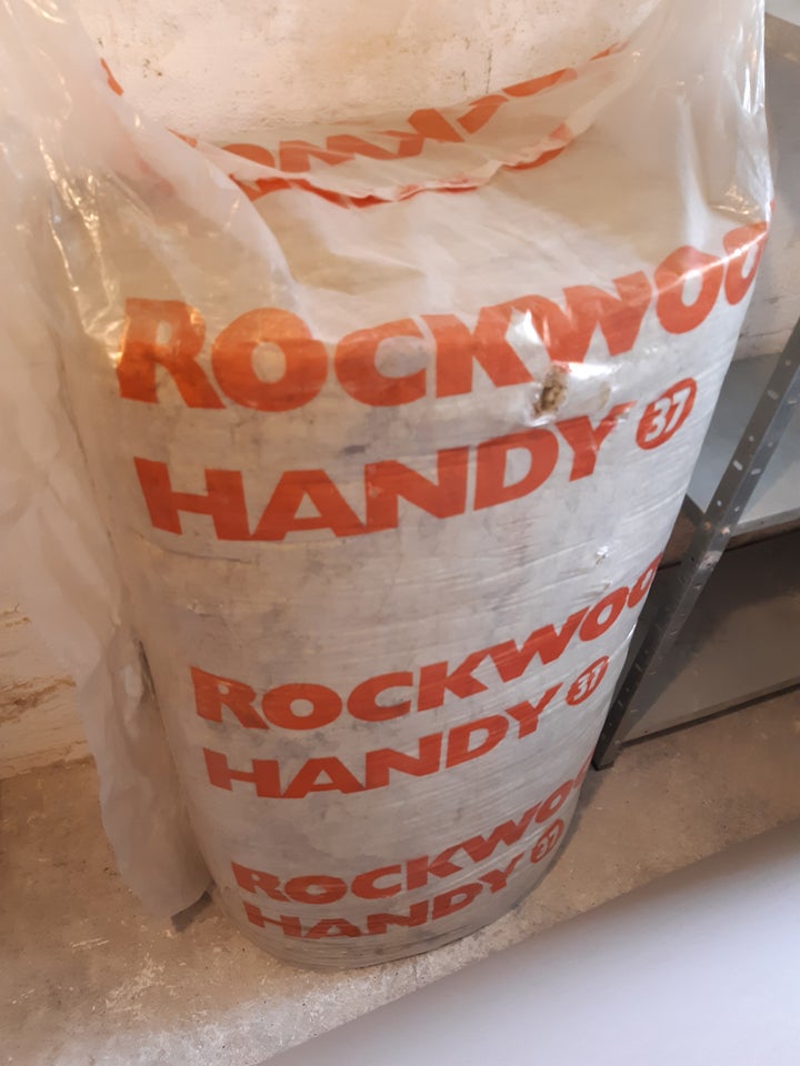 Rockwool batts