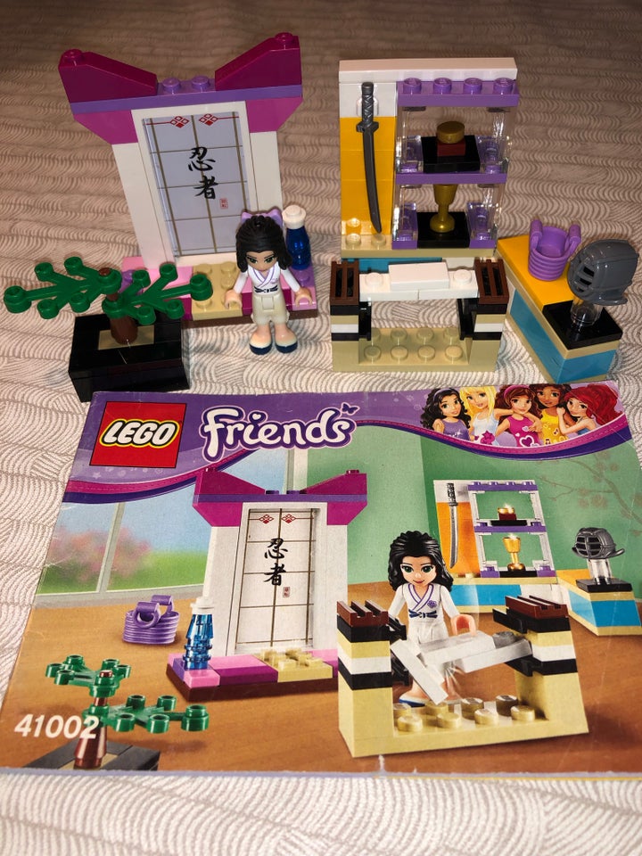 Lego Friends,