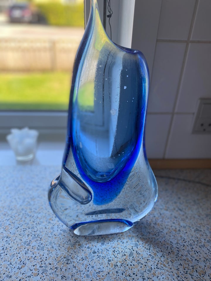 Glas, Glas vase fra Tjekkiet