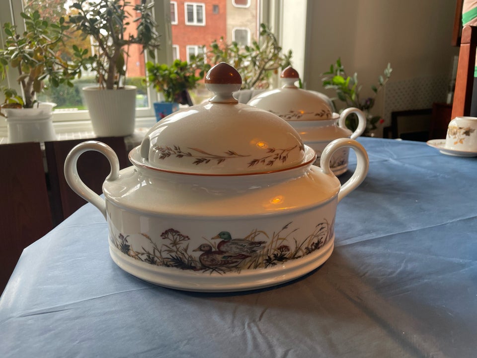 Porcelæn, Ragoutskål, Mads Stage