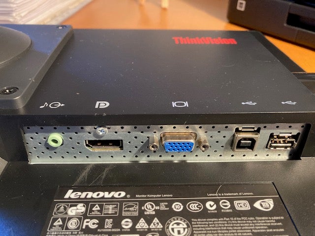 Lenovo ThinkVision 22 tommer