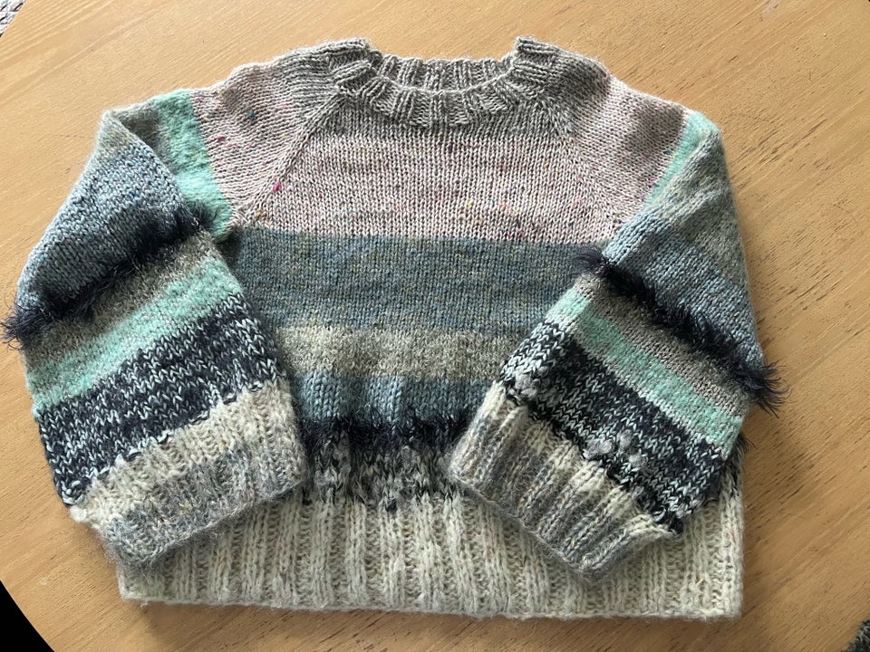 Sweater, Hjemmestrik, str. 40